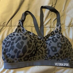 Victoria Secret sports bra